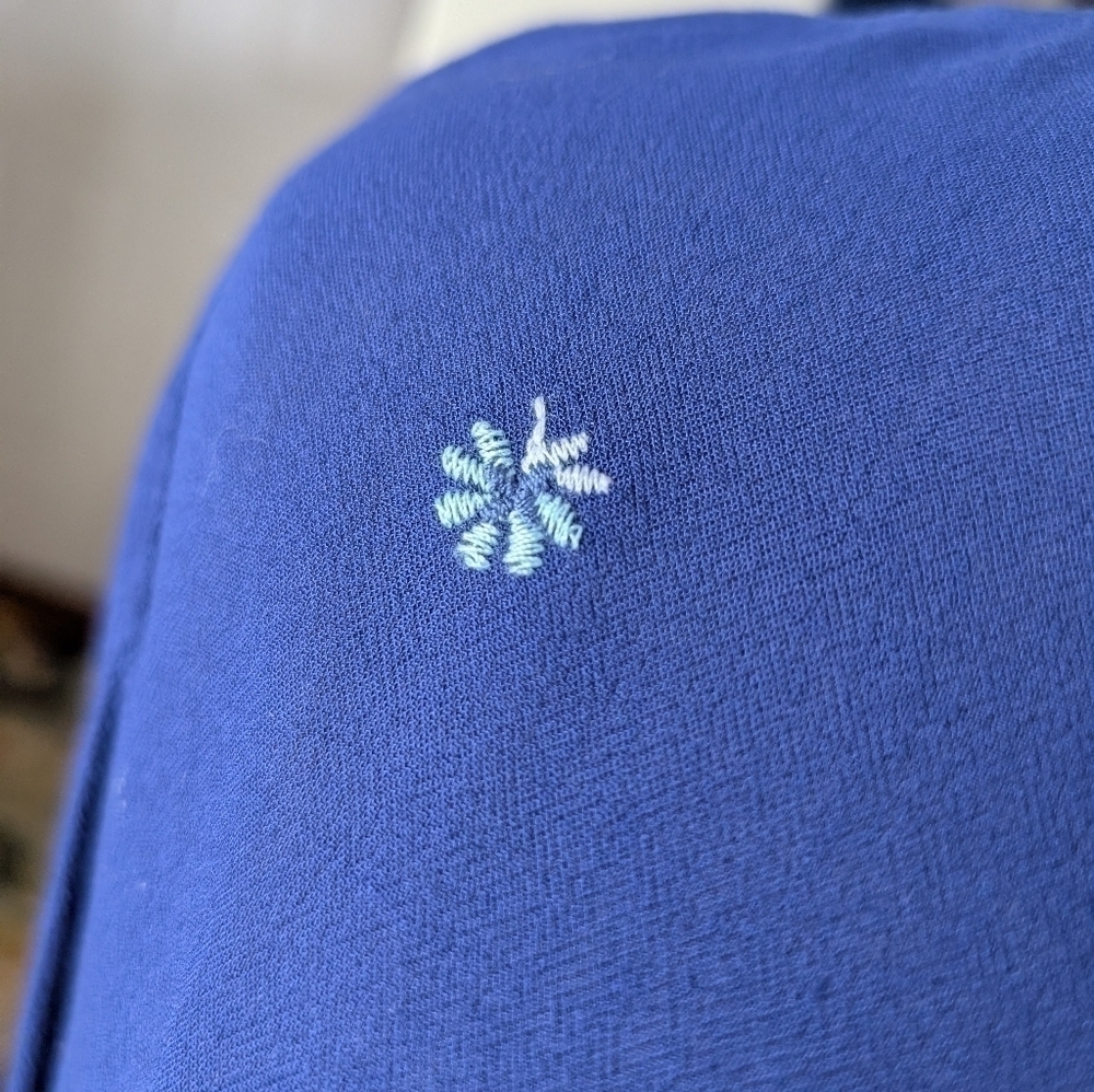 Alya Women's Size Small Blue Embroidered Florals Bell Hem Pullover Blouse - Picture 8 of 10